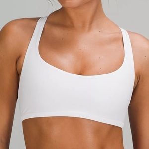Lululemon Free to Be Wild Bra White 6